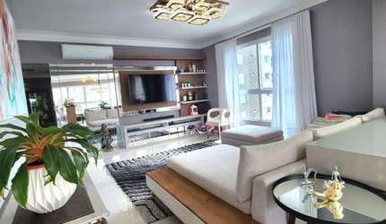 Apartamento em Meia Praia  -  Itapema