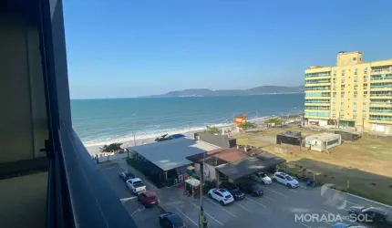 Apartamento em Meia Praia  -  Itapema