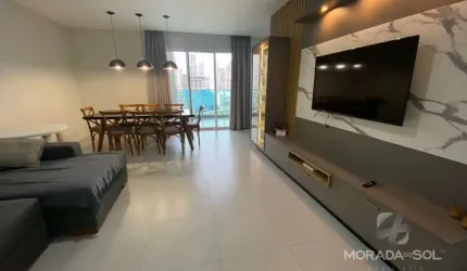 Apartamento em Meia Praia  -  Itapema