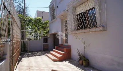 Casa residencial ou comercial no Bairro São Geraldo