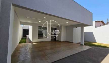 Casa com 4 quartos à venda na Rua 22, Parque Residencial das Flores, Anápolis, 220 m2 por R$ 700.000