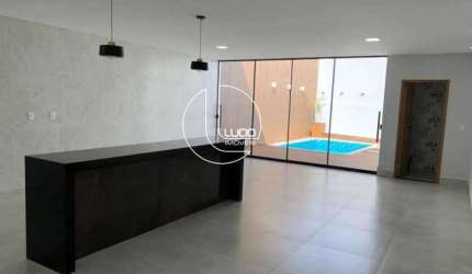 Casa com 3 quartos à venda na Rua 02, Residencial Valência, Anápolis, 220 m2 por R$ 800.000