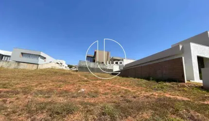 Terreno em condomínio fechado à venda na Rua Antônio Bandeira, Condomínio Residencial Belas Artes, Anápolis por R$ 630.000