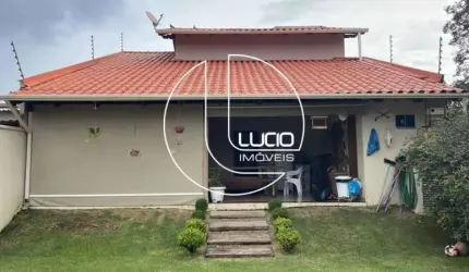 Casa com 3 quartos à venda na Rua Argentina, Vila Santa Isabel, Anápolis, 154 m2 por R$ 550.000