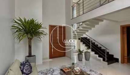 Casa em condomínio fechado com 4 quartos à venda na Rua AV 8, Residencial Anaville, Anápolis, 380 m2 por R$ 2.650.000
