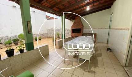 Casa com 4 quartos à venda na Alameda dos Eucaliptos, Vila Santa Isabel, Anápolis, 243 m2 por R$ 630.000