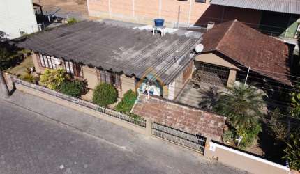 Casa à venda no Centro, Pomerode , 192 m2 por R$ 650.000