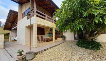 Casa com 3 quartos à venda no Centro, Pomerode , 232 m2 por R$ 1.180.000