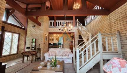 Casa com 4 quartos à venda no Centro, Pomerode , 319 m2 por R$ 1.748.000