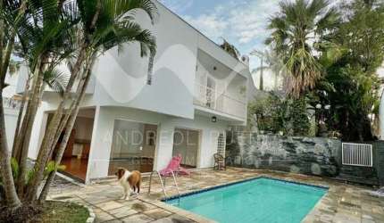 Casa com 6 quartos à venda na Vila Nova Socorro, Mogi das Cruzes , 454 m2 por R$ 1.800.000