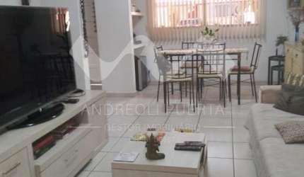 Imperdível casa em condomínio na Vila Rubens, Mogi das Cruzes-SP: 3 quartos, 1 suíte, 2 salas, 2 banheiros, 3 vagas, 140m²