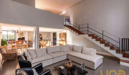 CASA EM CONDOMÍNIO COM 4 QUARTOS - ÁREA TOTAL 393,60 - ECOVILL