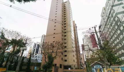 APARTAMENTO COM 3 QUARTOS - ÁREA TOTAL 158,39m² - ÁGUA VERDE -