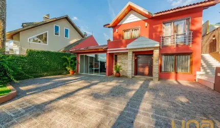Sobrado no Abranches de 335,00 m² com 3 quartos  - 94624.001-K
