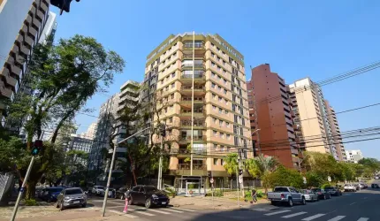 Apartamento com 3 quartos, no Batel próximo a praça do Japão.