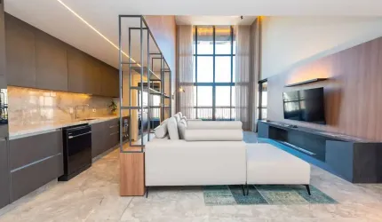 Apartamento com 2 quartos no bairro Batel, próximo a Praça do