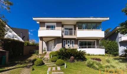 RESIDÊNCIA COM 04 QUARTOS - ÁREA TOTAL 462,00m² - ALPHAVILLE P