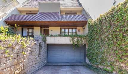 Casa no Hugo Lange com 8 quartos  - BG93699001-BG