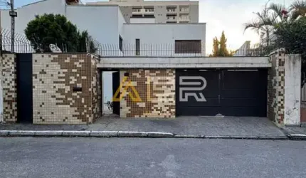 Casa com 3 quartos à venda na Rua Jardinésia, Santana, São Paulo, 428 m2 por R$ 1.750.000