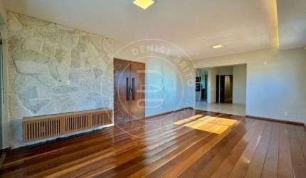 Condomínio Inconfidentes - Apartamento com 4 Quartos no Setor Sul