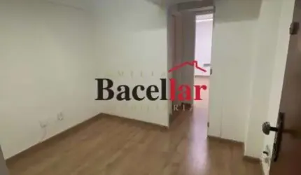 Sala comercial à venda na Rua General Roca, Tijuca, Rio de Janeiro, 40 m2 por R$ 240.000