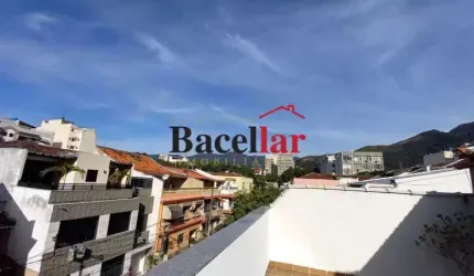 Casa em condomínio fechado com 3 quartos à venda na Rua Caruaru, Grajaú, Rio de Janeiro, 130 m2 por R$ 830.000