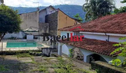 Casa com 3 quartos à venda na Rua Desembargador Cesinio Paiva, São Francisco, Niterói, 208 m2 por R$ 1.949.999