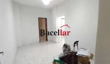 Apartamento com 2 quartos para alugar na Rua Visconde de Santa Isabel, Vila Isabel, Rio de Janeiro, 49 m2 por R$ 1.100