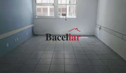 Sala comercial com 10 salas para alugar na Rua Buenos Aires, Centro, Rio de Janeiro, 507 m2 por R$ 8.000