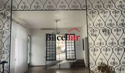 Casa com 3 quartos à venda na Rua dos Araujos, Tijuca, Rio de Janeiro, 200 m2 por R$ 1.300.000