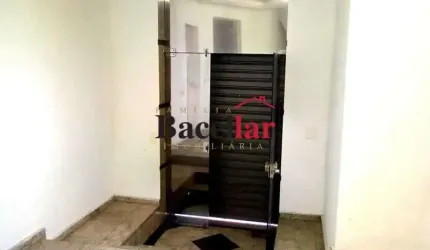 Prédio com 7 salas à venda na Rua Felipe Camarão, Maracanã, Rio de Janeiro, 680 m2 por R$ 2.750.000