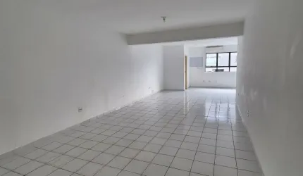 Oportunidade!!! Ótima sala comercial,  para  escritório ou consultório.