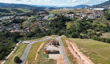 Oportunidade em EXTREMA| Lotes Residenciais e Comerciais a partir de 250m² | Lagos e Lazer