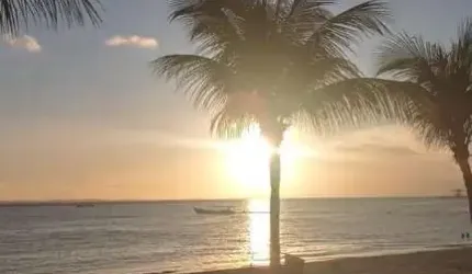 Prédio para Venda em Salvador, Paripe
