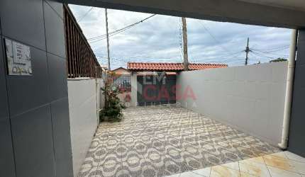 Casa à Venda – Lado Praia em Unamar, Cabo Frio!