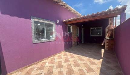 Casa de frente pra Praia em Unamar