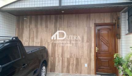 Encantador sobrado duplex com 4 dormitórios com piscina - Embaré - Santos