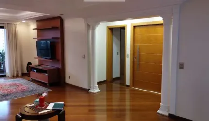 Apartamento de Alto Padrão com 4 suítes 4 vagas amplo ensolarado em área nobre no Klabin na região da Vila Mariana.