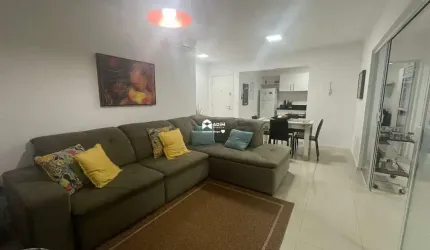 Aluguel anual: Apartamento de 2 suítes em Balneário Camboriú