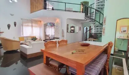 Casa de Luxo para Locação em Jundiaí-SP, Bairro Traviú: 5 Quartos, 4 Suítes, 5 Salas, 2 Banheiros, 17 Vagas de Garagem!