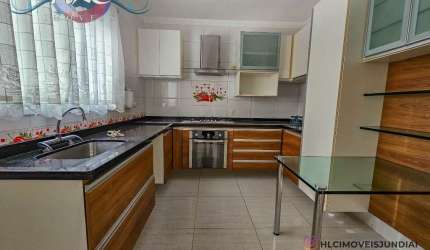 Venda - Condomínio Bella Colonia 2: Sobrado de 3 Quartos sendo 1 Suíte, 2 Salas, 3 Banheiros, 2 Vagas, 89m².