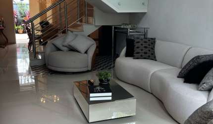 Casa em condomínio