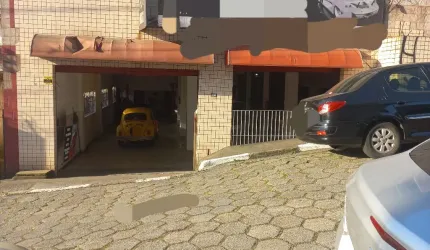 Loja com 288 m² , esquina com a Av. Antônio Emerick  em São Vicente SP.