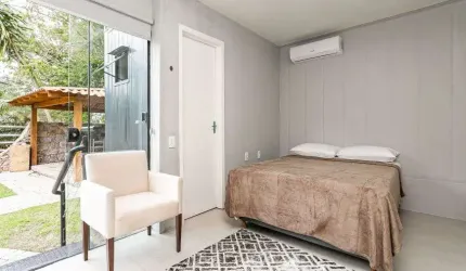 Studio 100% Mobiliado! Vila das Acácias – Viva o Melhor do Sul da Ilha!