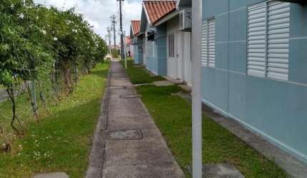 Casa para Venda em Pelotas, Fragata, 2 dormitórios, 1 banheiro, 1 vaga
