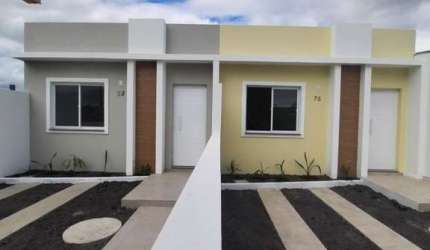 Casa para Venda em Pelotas, Três Vendas, 2 dormitórios, 1 banheiro