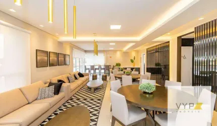 Casa em condomínio com 4 suítes e elevador