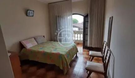 Sobrado para Venda em Praia Grande, Real, 4 dormitórios, 1 suíte, 2 banheiros, 2 vagas