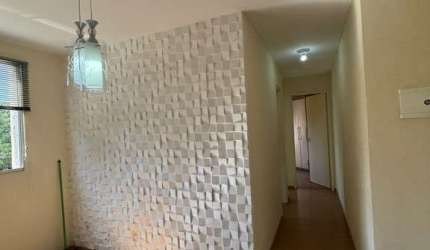 BELÍSSIMO APTº NO QUARTO ANDAR - PORTARIA 24 HRS