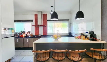 Casa em Condomínio para Venda em São Paulo, Jardim Regina, 3 dormitórios, 1 suíte, 2 banheiros, 2 vagas